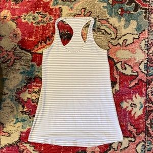 Lululemon tank